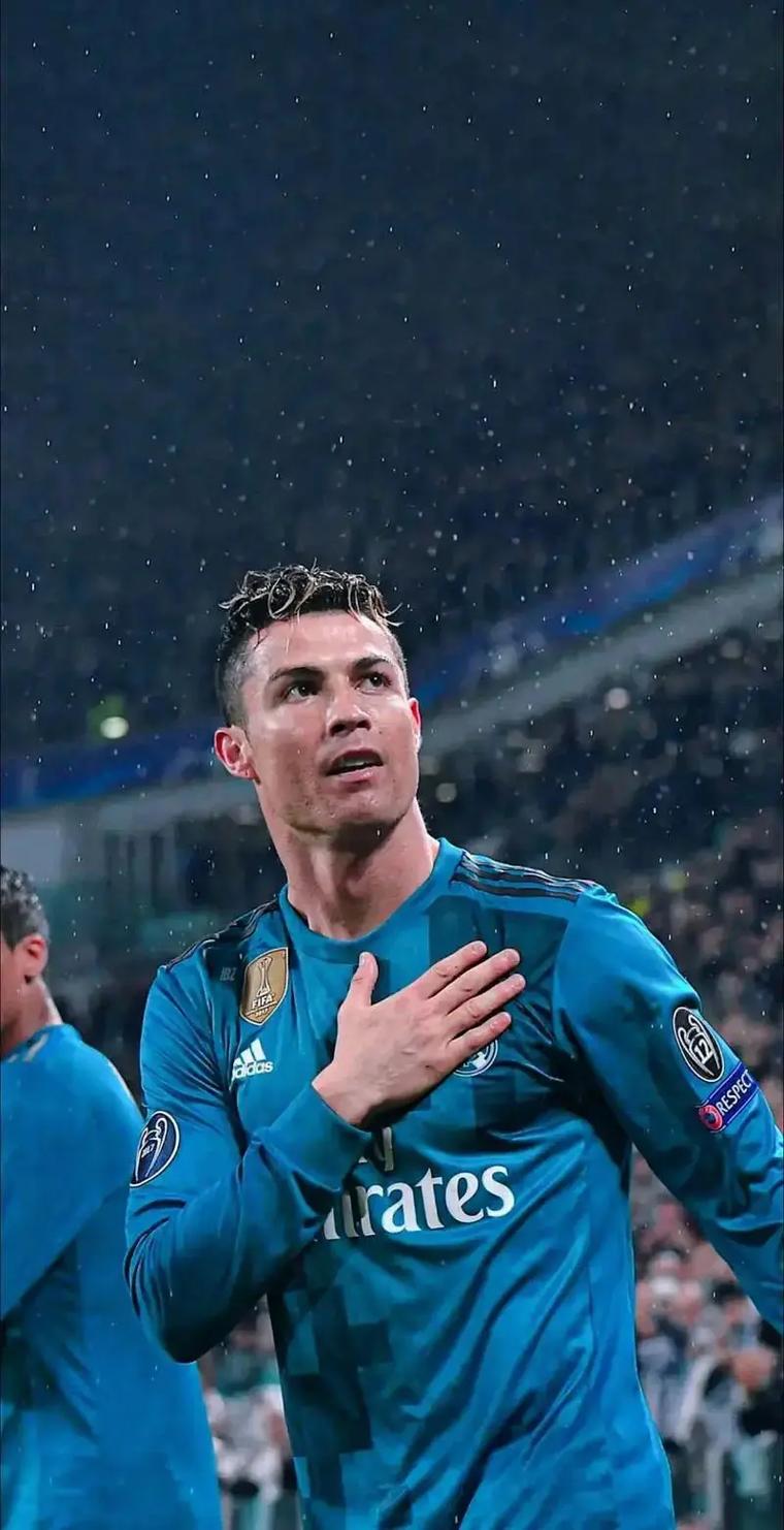 [中超]上海海港继续领跑积分榜