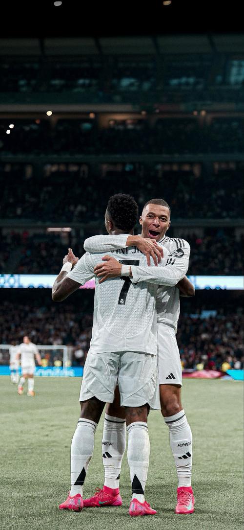 AG22大场连胜终于被终结了，狼队3比1终结对AG六连败，晋级季后赛！